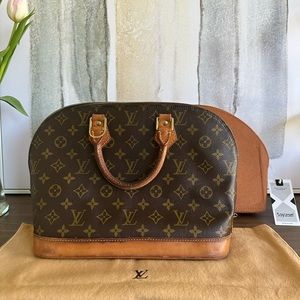 LOUIS VUITTON Vintage Monogram Alma PM